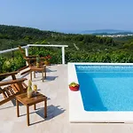 Andante Villa Trogir