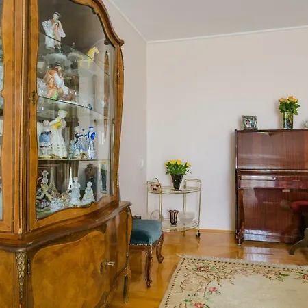 Andante 트로기르