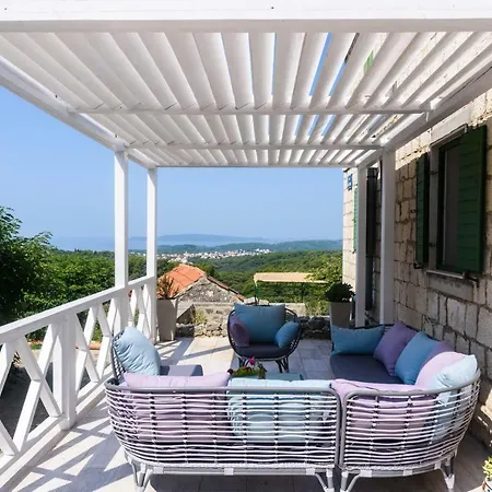 Andante 트로기르