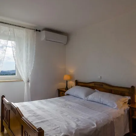 Andante 빌라 트로기르